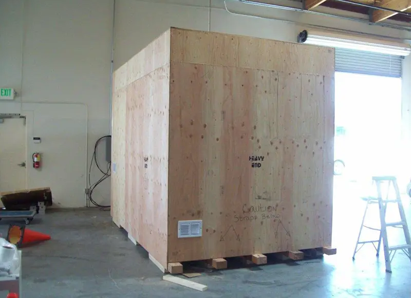 Fully Enclosed Shipping Box for Large Machinery Packing